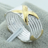 Nhẫn nữ chữ X cá tính Bulgary N1